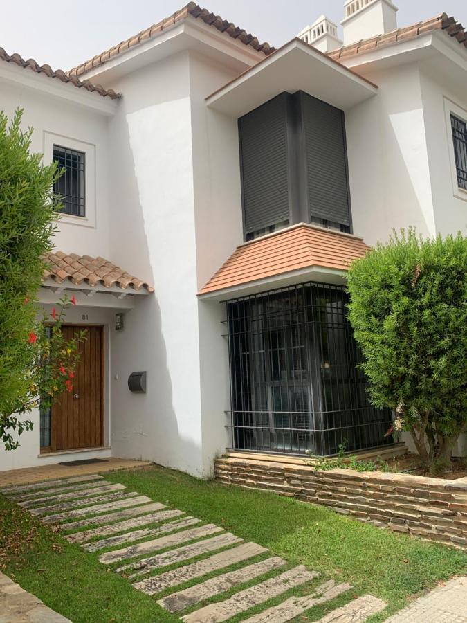 Вилла Residencial Punta Coral Эль-Ромпидо Экстерьер фото