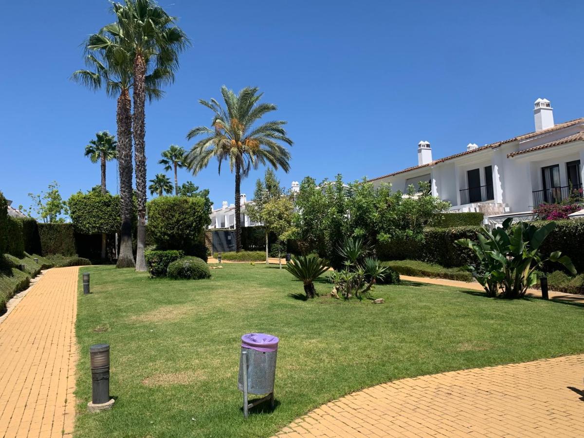 Вилла Residencial Punta Coral Эль-Ромпидо Экстерьер фото